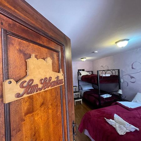 Golden Rest Latacunga Hotel Ngoại thất bức ảnh