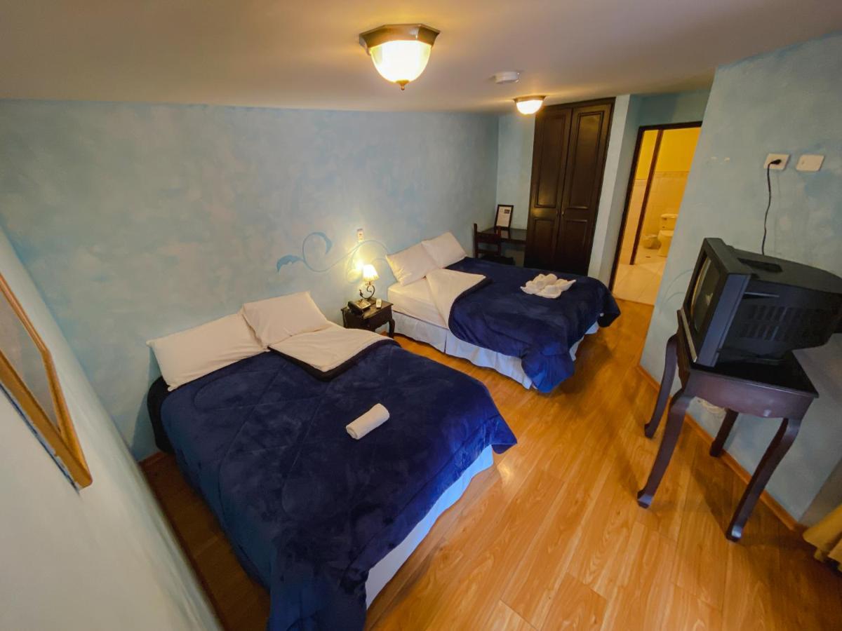 Golden Rest Latacunga Hotel Ngoại thất bức ảnh