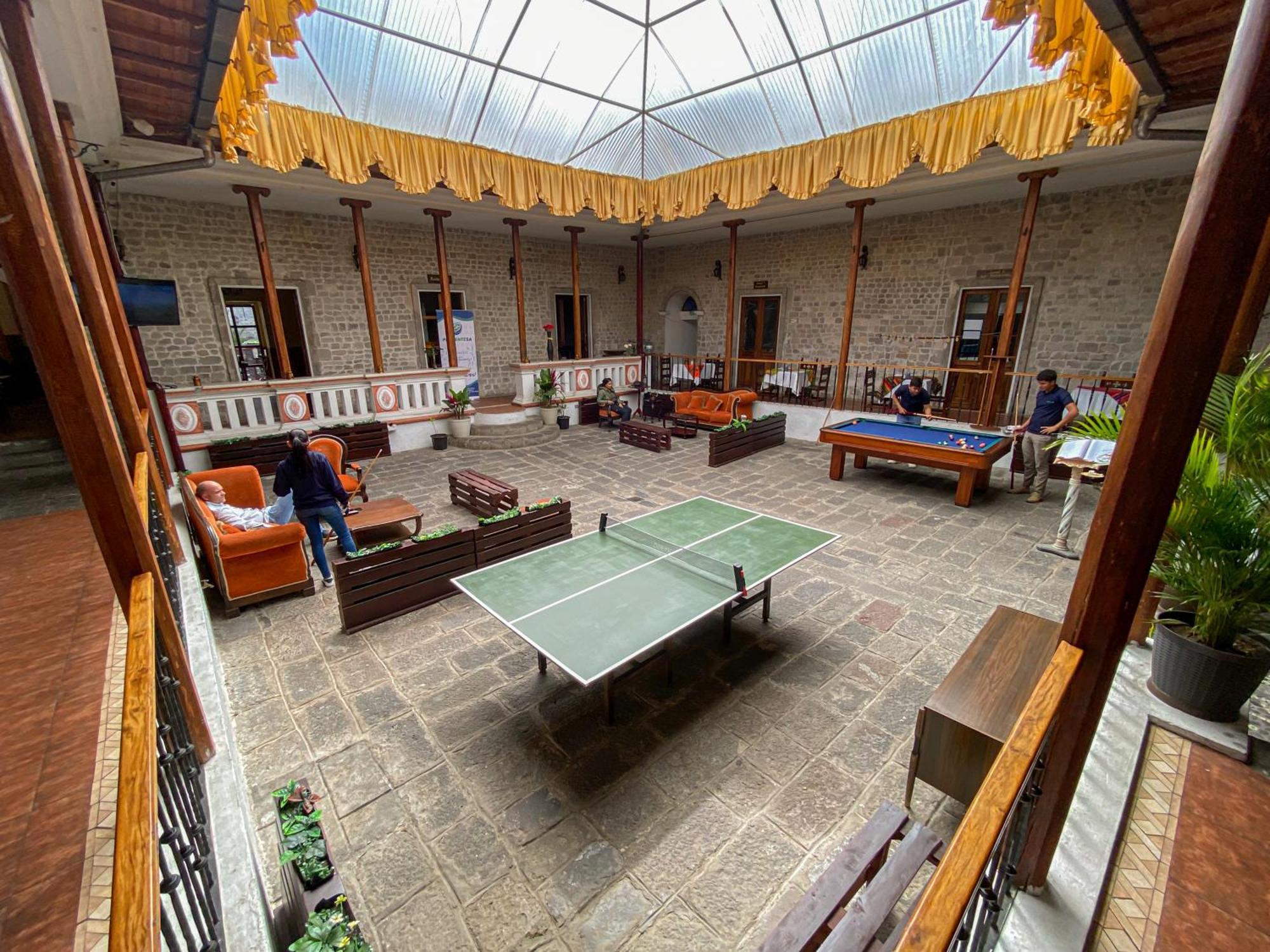 Golden Rest Latacunga Hotel Ngoại thất bức ảnh