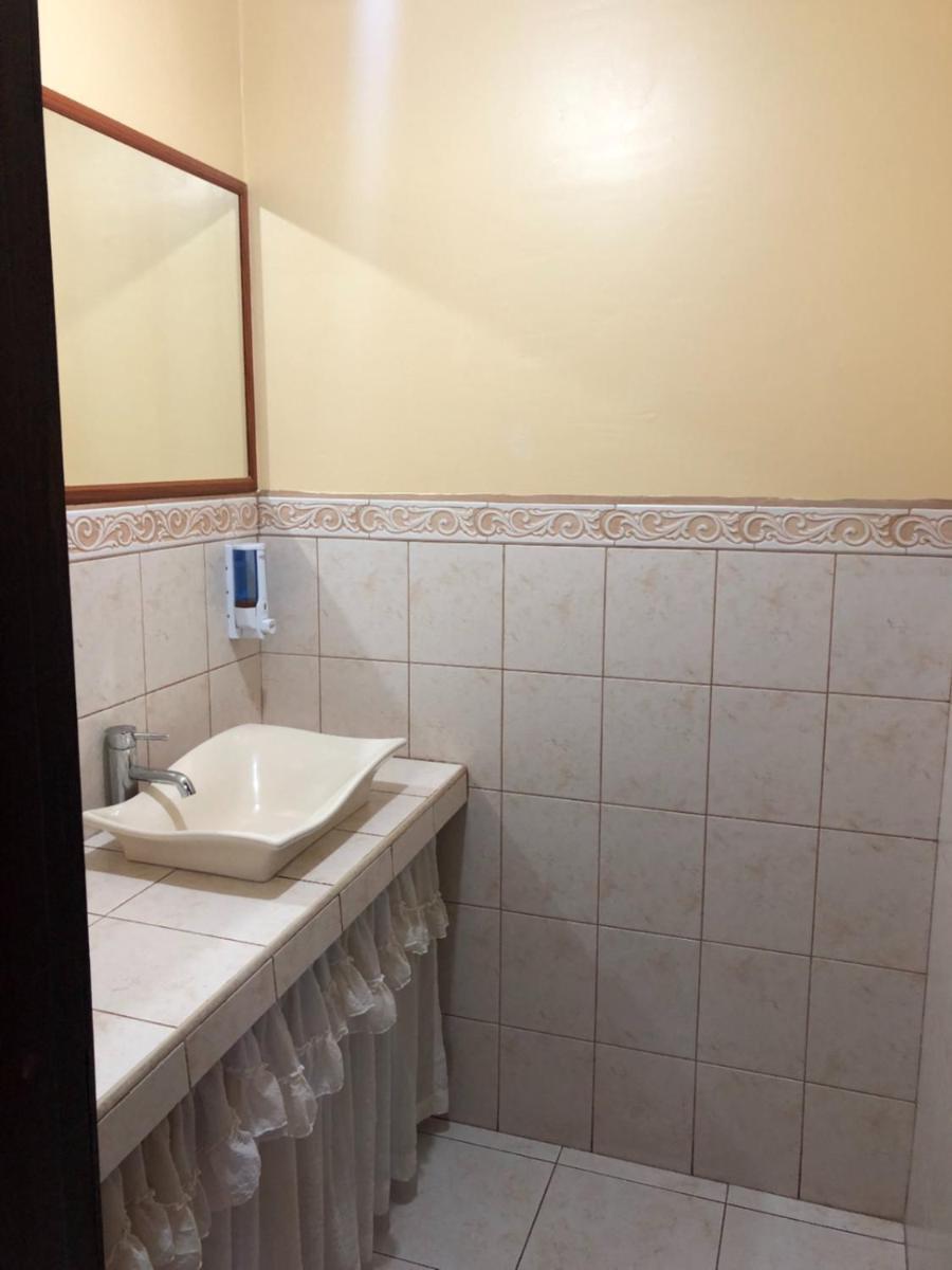 Golden Rest Latacunga Hotel Ngoại thất bức ảnh